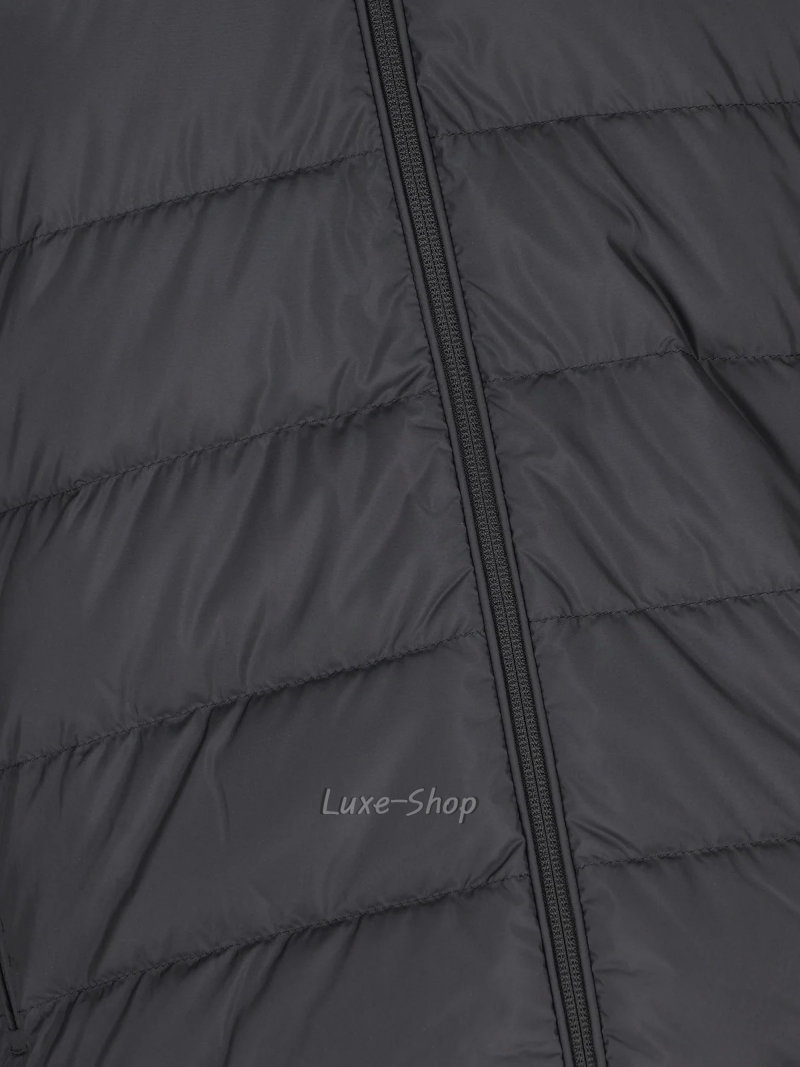 9B00003 M1367 999 4.jpg